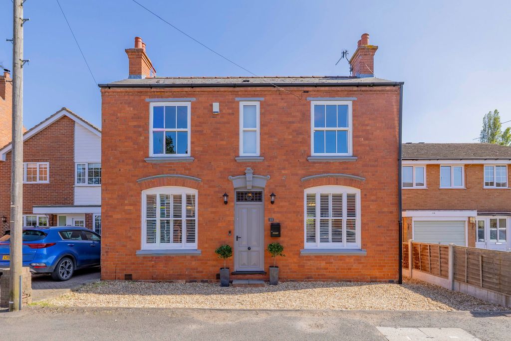 Property photo 1 of 34