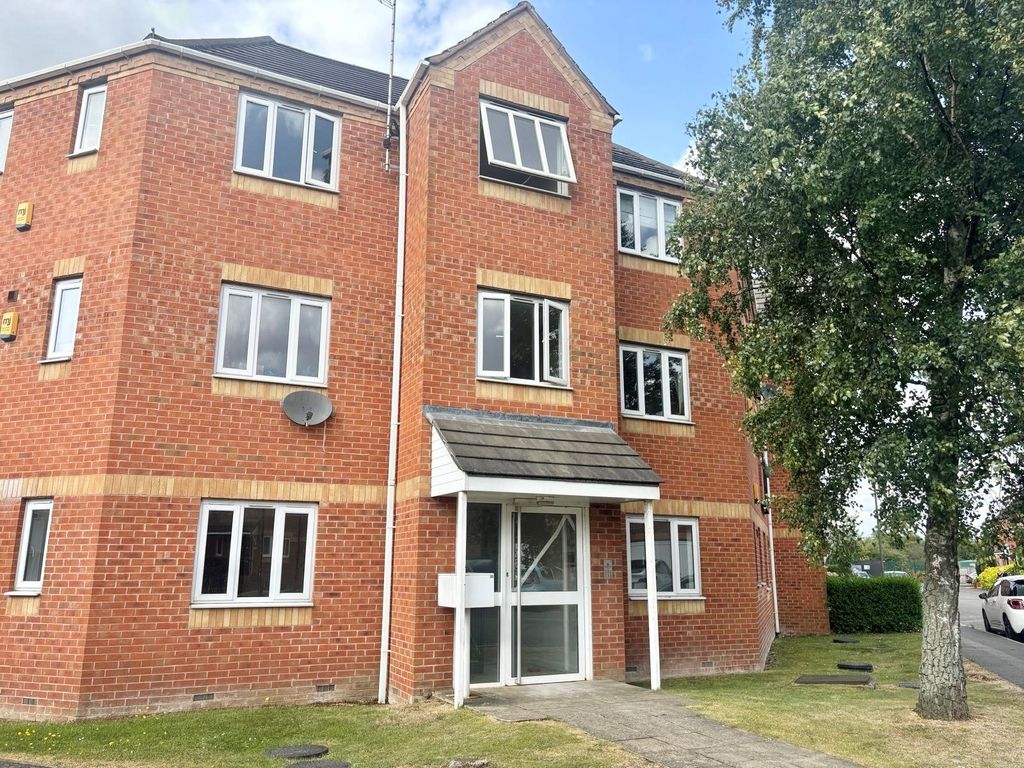 Property photo 1 of 12
