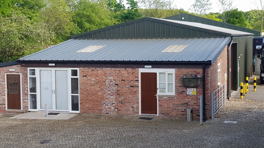 Property photo 2 of 8 Photo 3