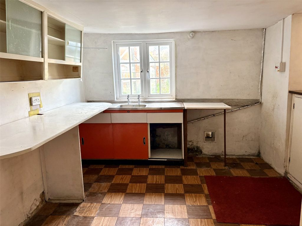 Property photo 2 of 10 Picture 2