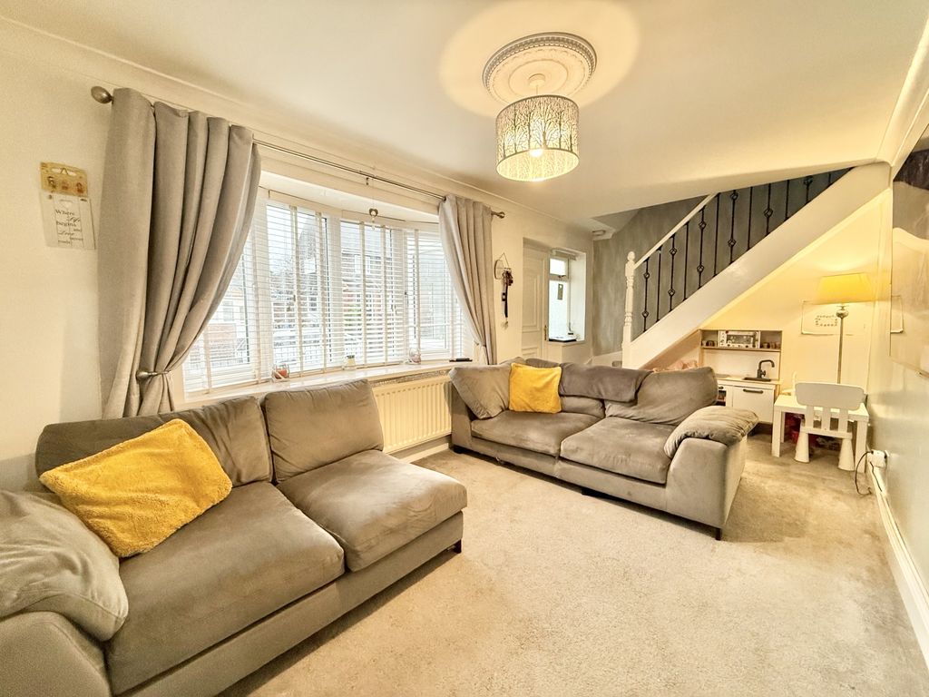 Property photo 3 of 22 Img_5907