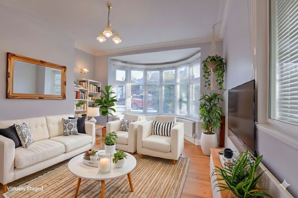 Property photo 1 of 33