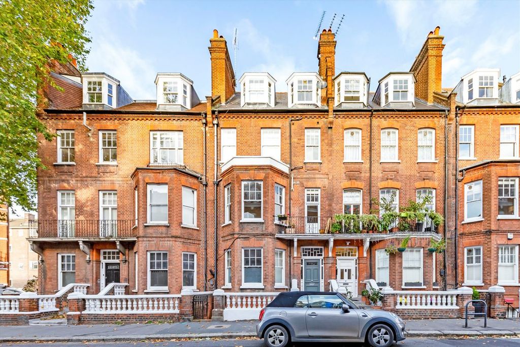 Property photo 1 of 3