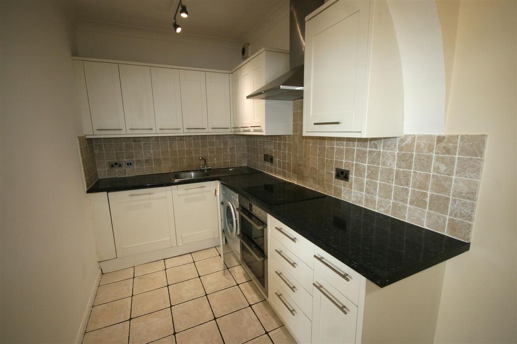Property photo 3 of 12 Img_9833.Jpg