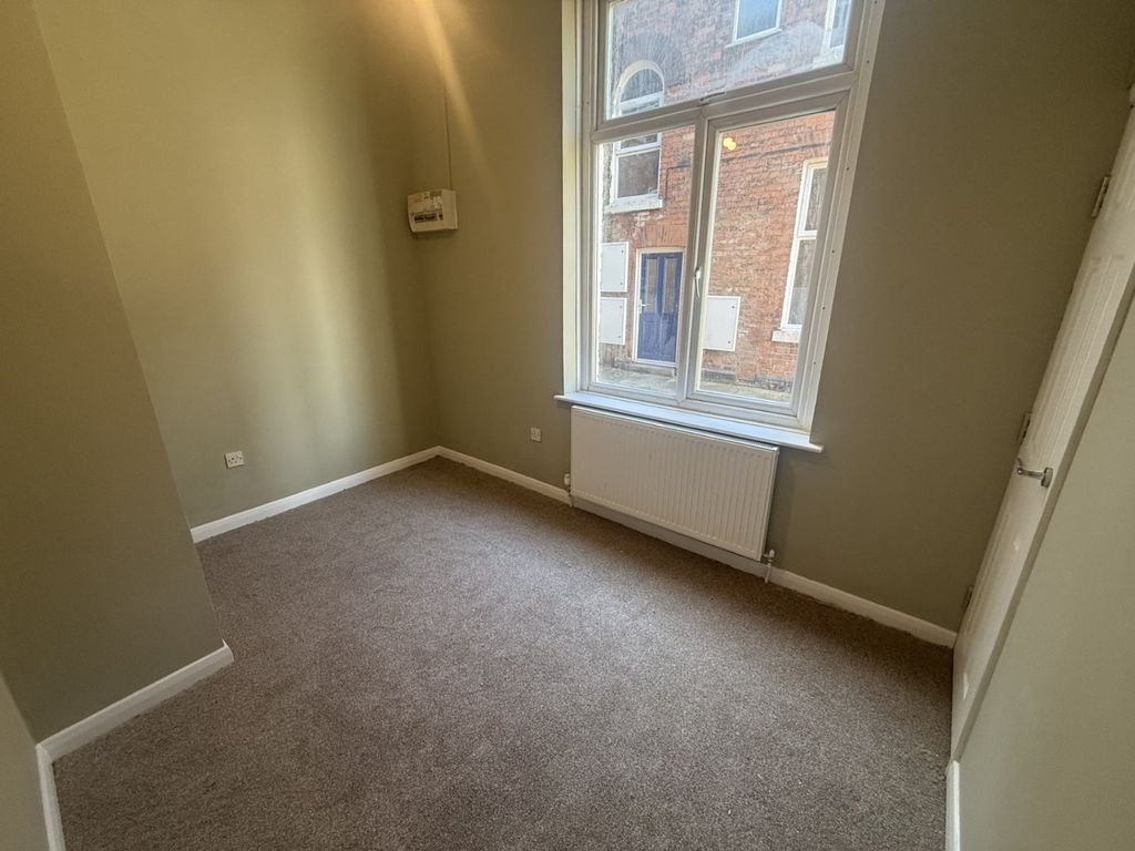Property photo 3 of 5 Picture No. 02