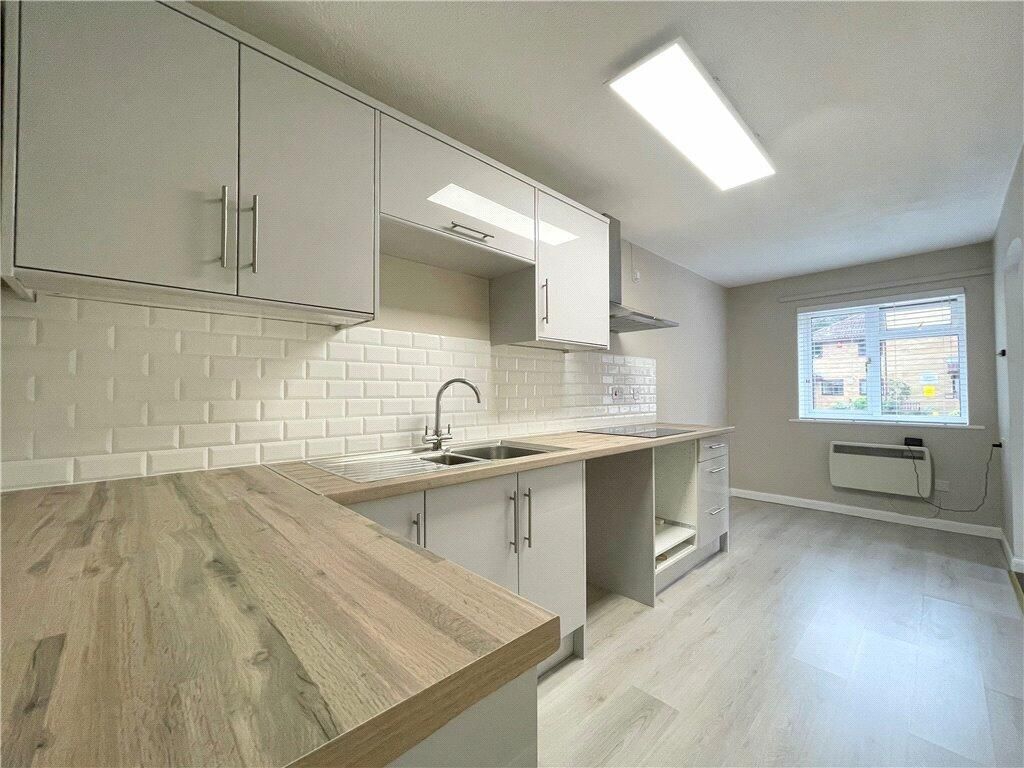 Property photo 2 of 8 4.Jpg