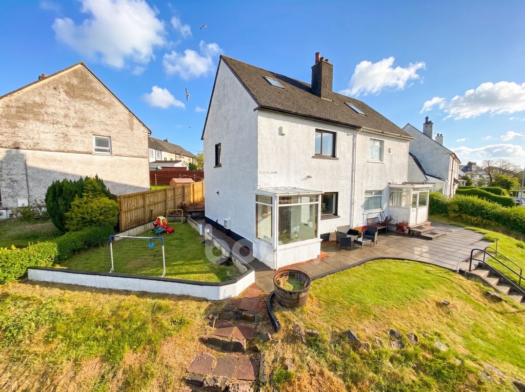 Property photo 1 of 21 School Road, Paisley External One