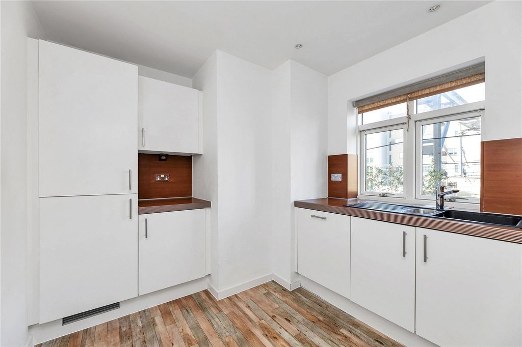 Property photo 3 of 14 Picture No. 29