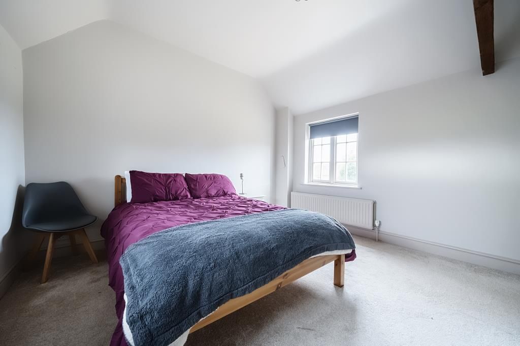 Property photo 2 of 13 Bedroom