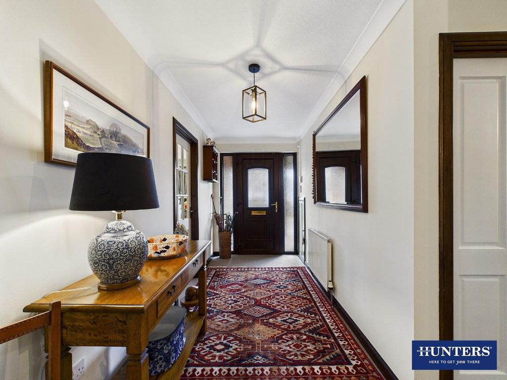 Property photo 2 of 31 Hallway