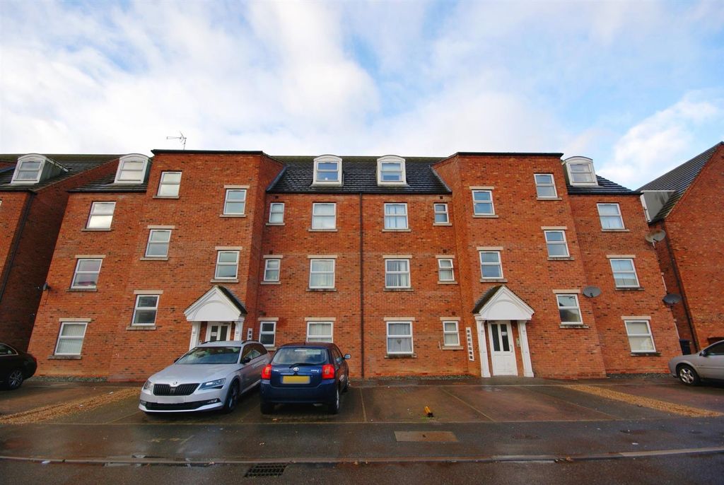 Property photo 1 of 7