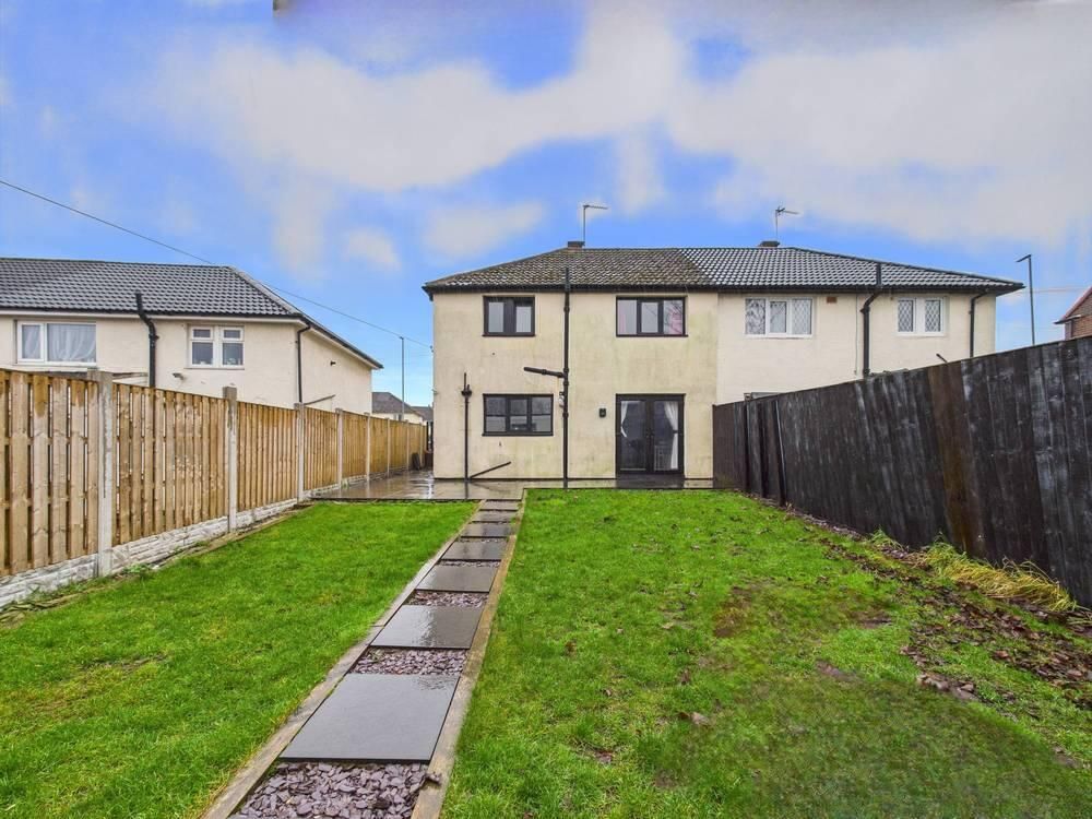Property photo 1 of 12 Rear Garden