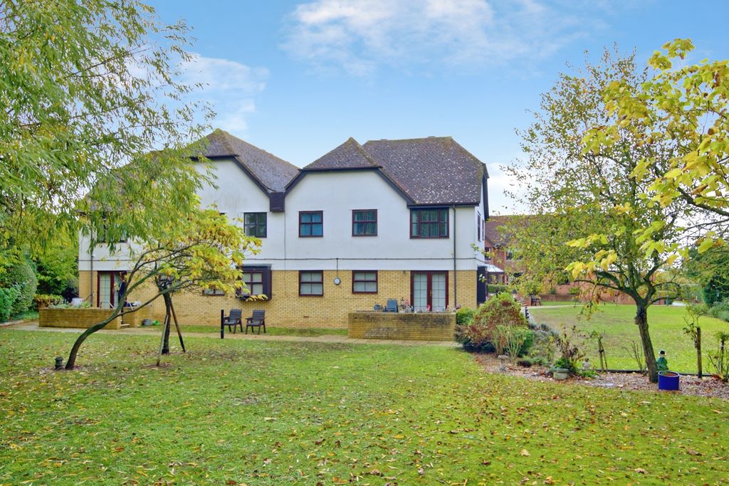 Property photo 1 of 18 Pbox-Img.Jpg
