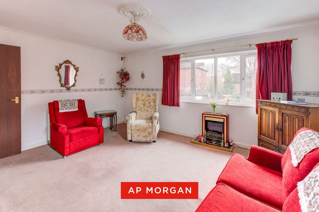 Property photo 3 of 10 Picture No. 05