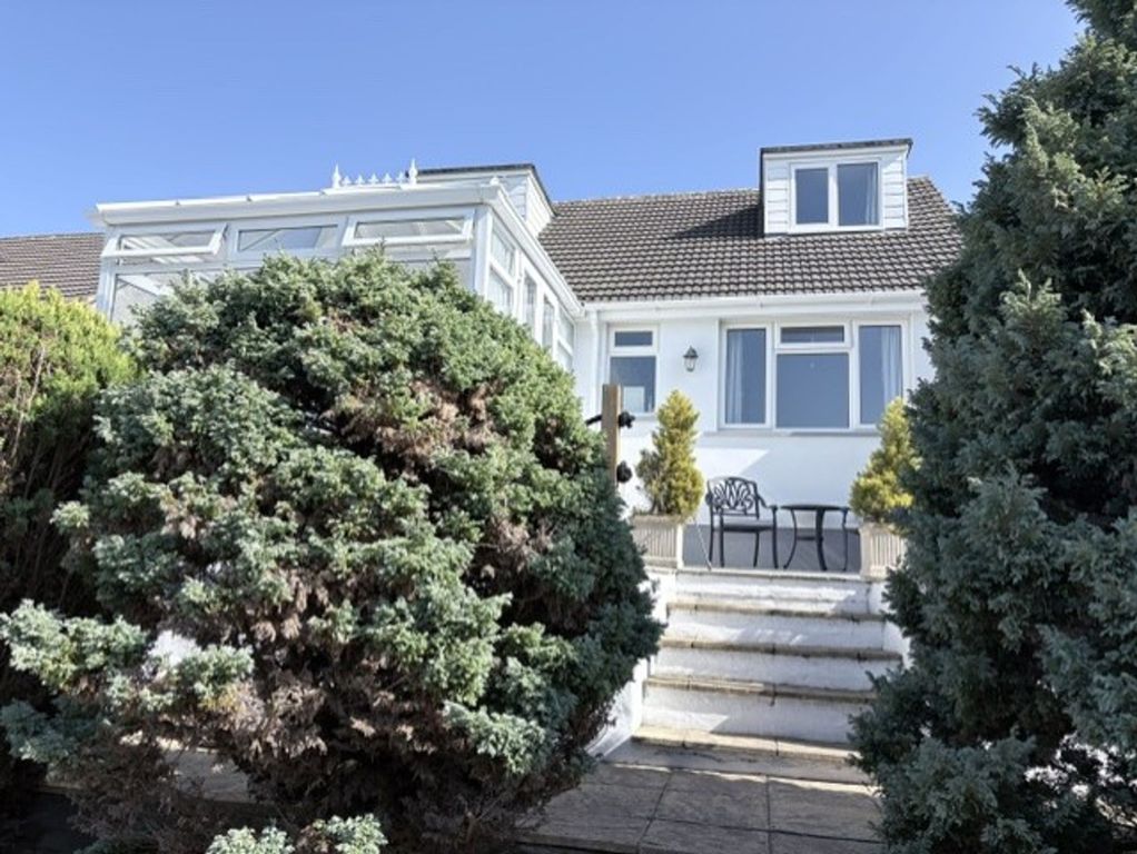 Property photo 2 of 26