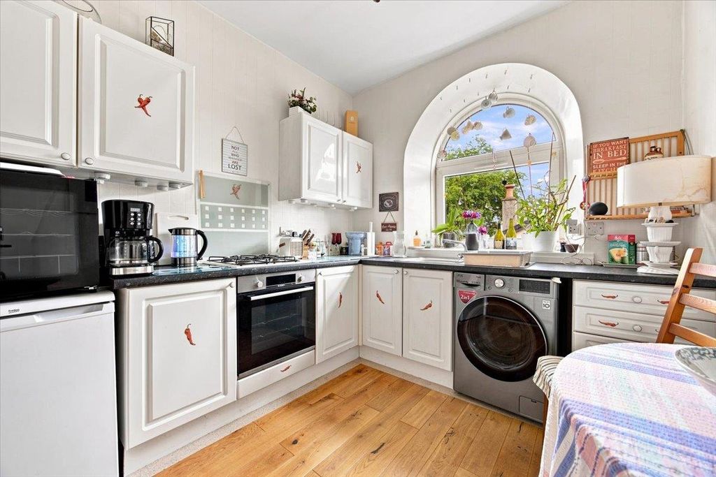 Property photo 3 of 15 07-4_Ingleside_Lenzie_007.Jpg