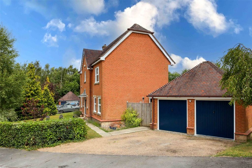 Property photo 3 of 17 Double Garage