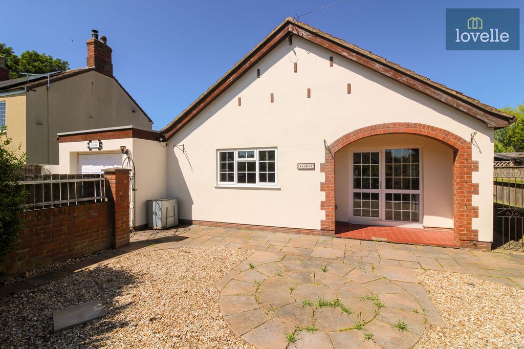 Property photo 1 of 20