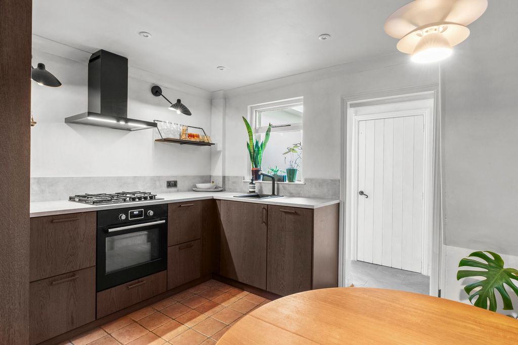 Property photo 2 of 15 Kitchen/Diner