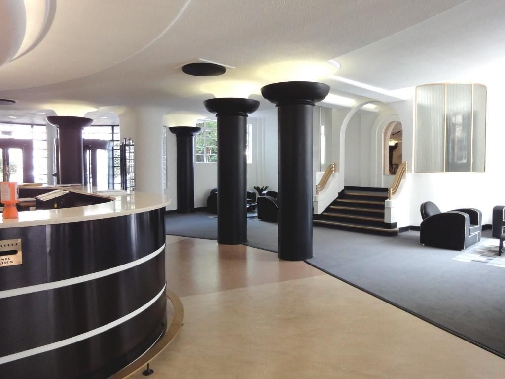 Property photo 2 of 9