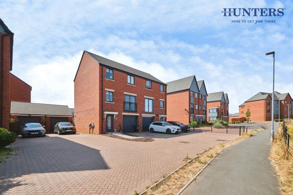 Property photo 1 of 26 Pbox-Img.Jpg