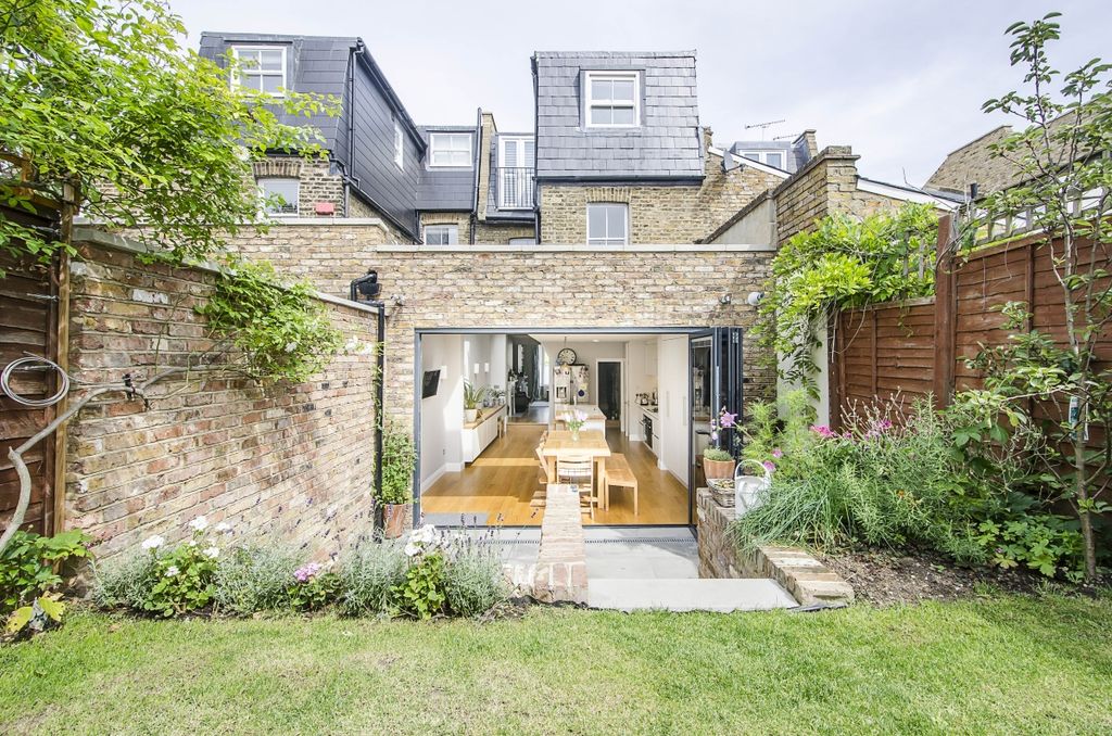 Property photo 1 of 24 1