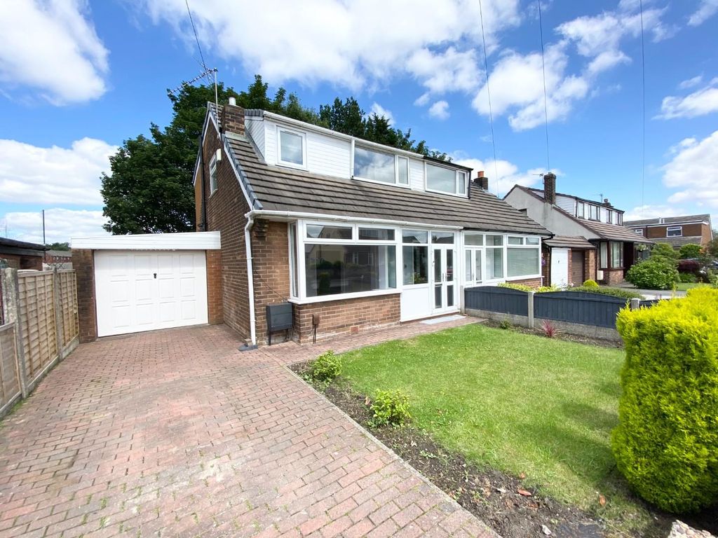 Property photo 1 of 17