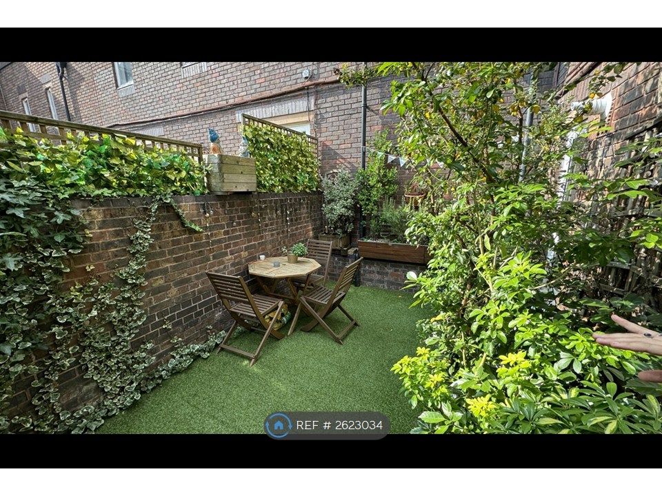 Property photo 1 of 17 Rear Garden