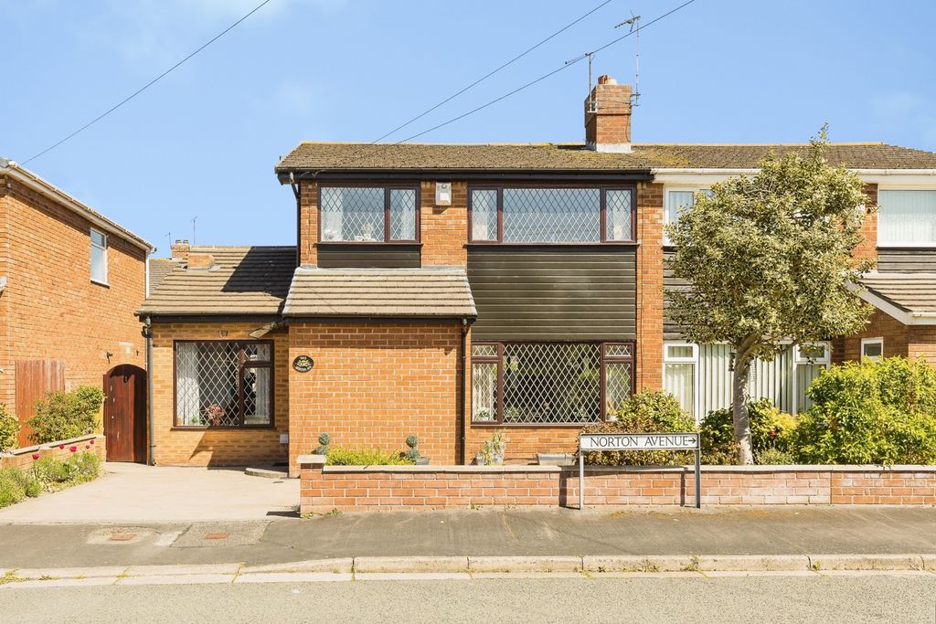 Property photo 1 of 19 Pbox-Img.Jpg