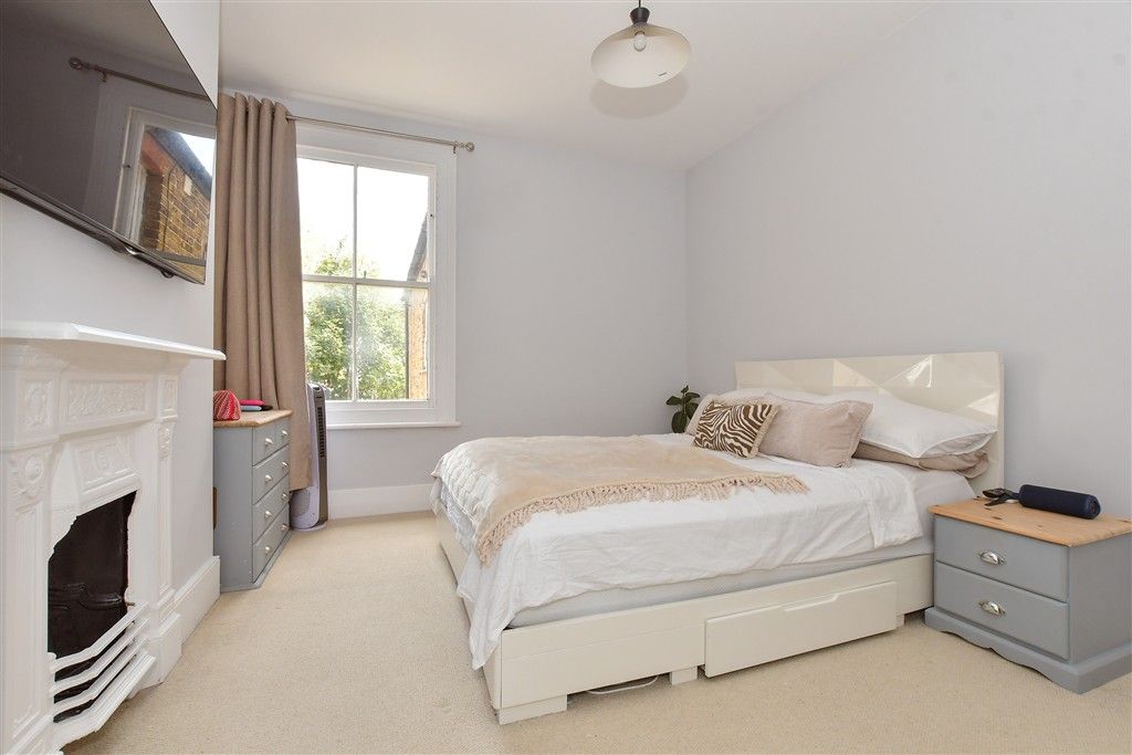 Property photo 3 of 12 Bedroom 1