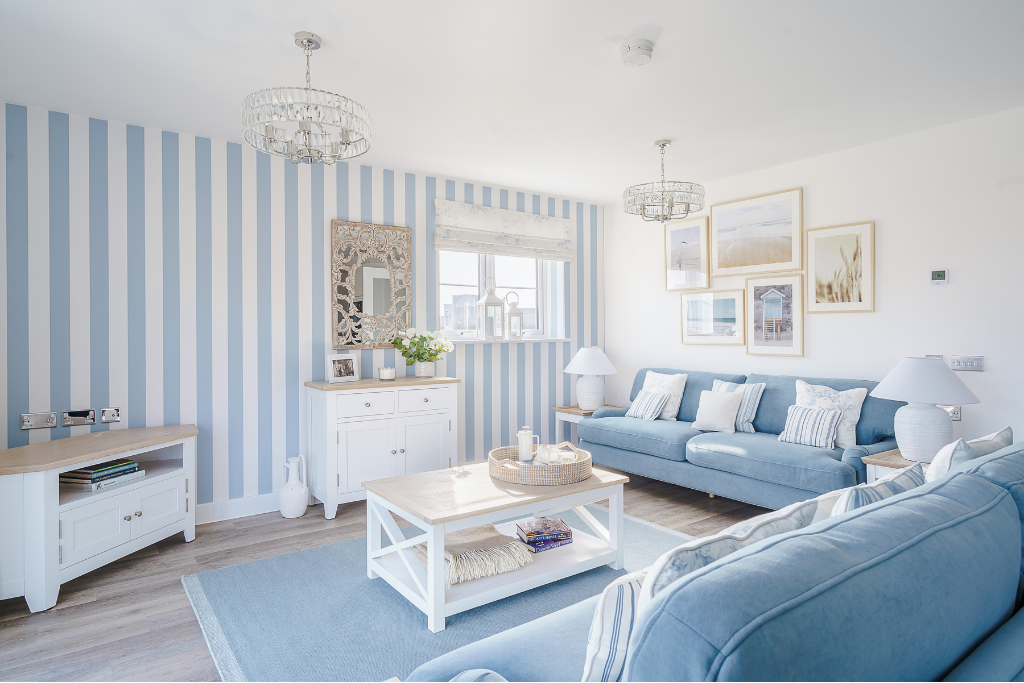 Property photo 1 of 16 Example Living