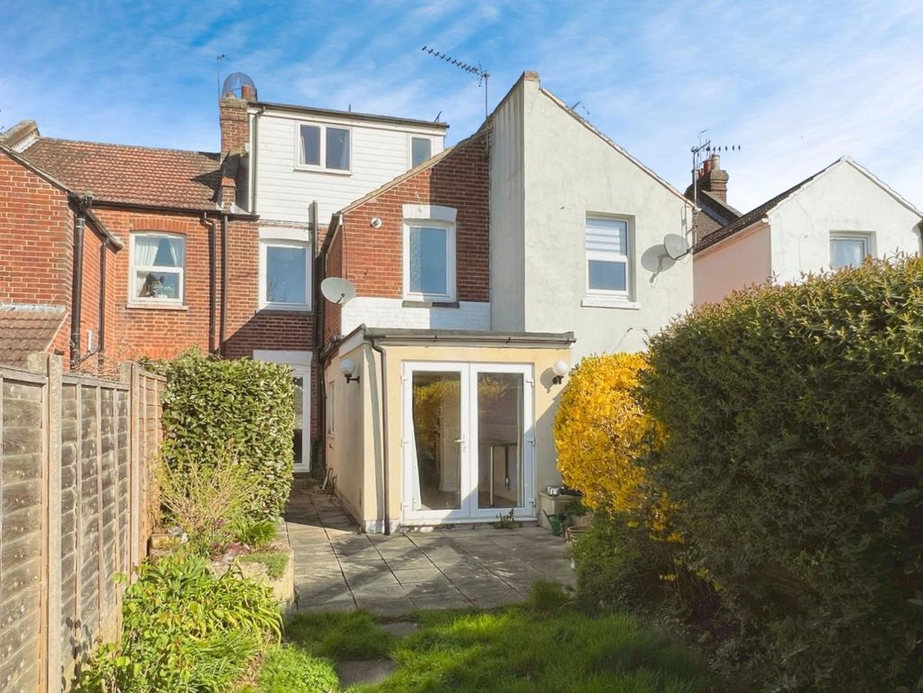 Property photo 2 of 15