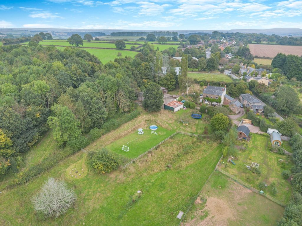 Property photo 2 of 30 P042231_02.Jpg