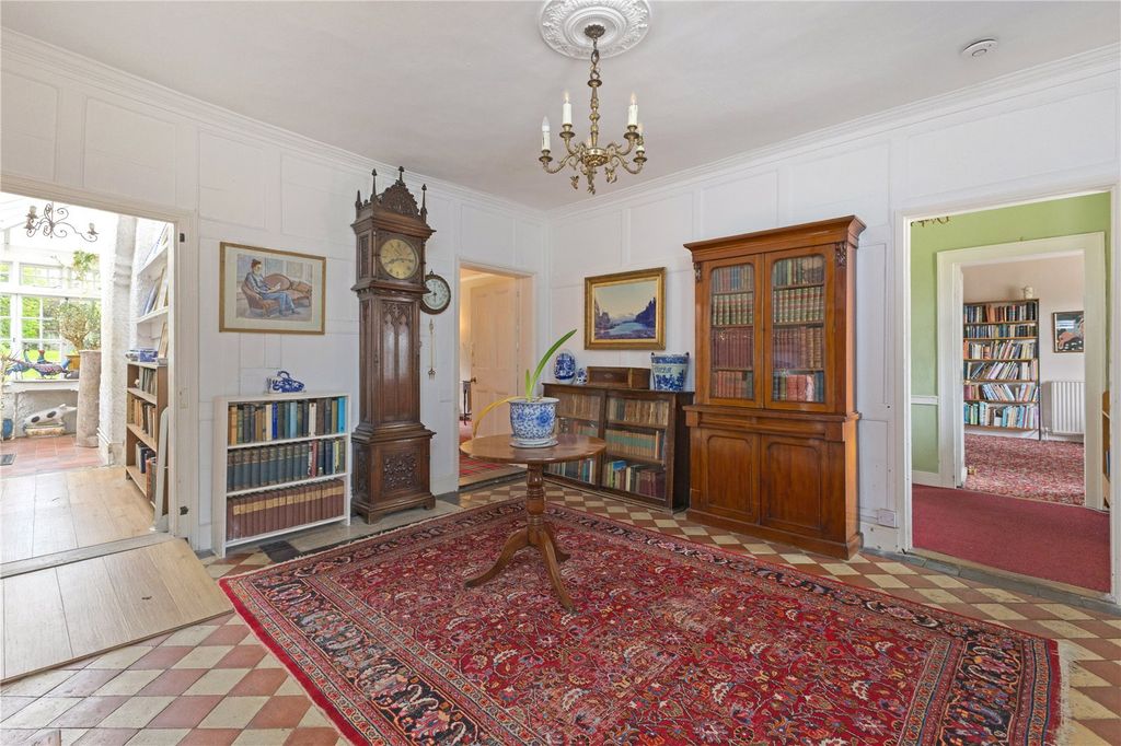 Property photo 3 of 28 Hallway