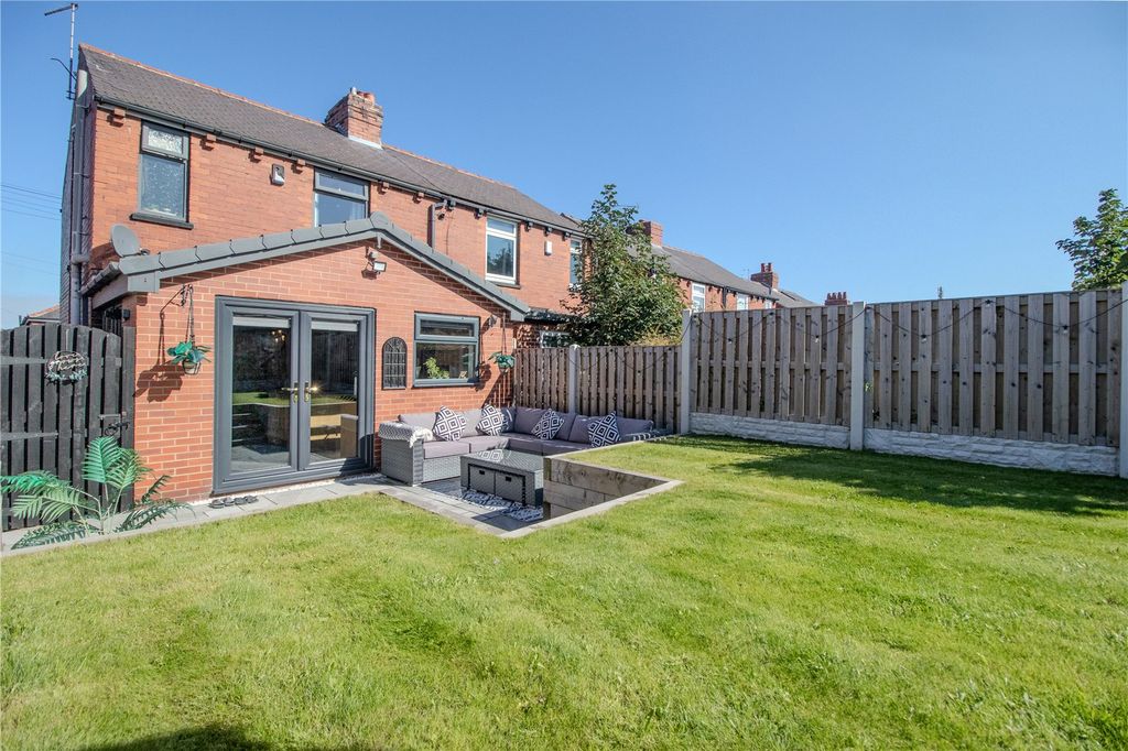 Property photo 2 of 23 Picture No. 04
