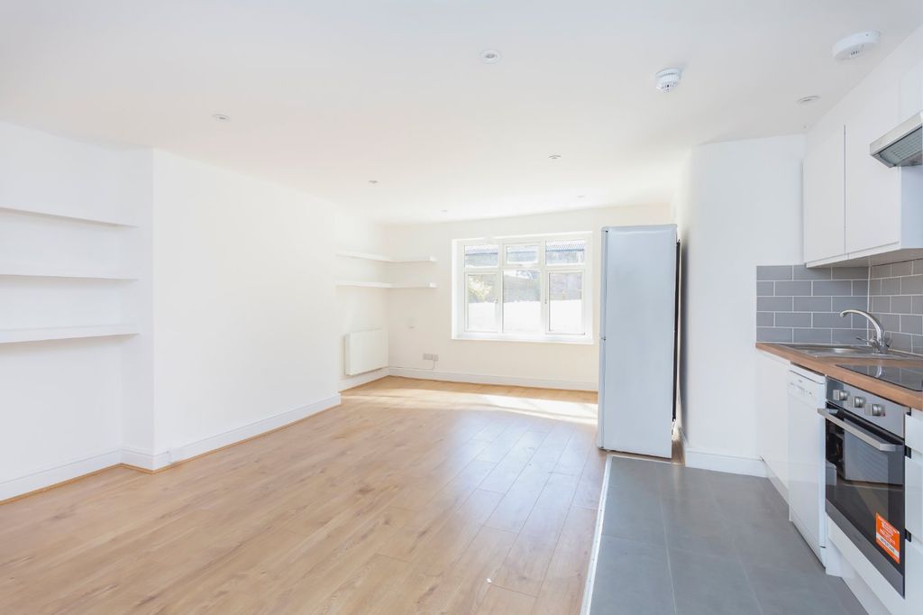 Property photo 3 of 10 Picture No. 03