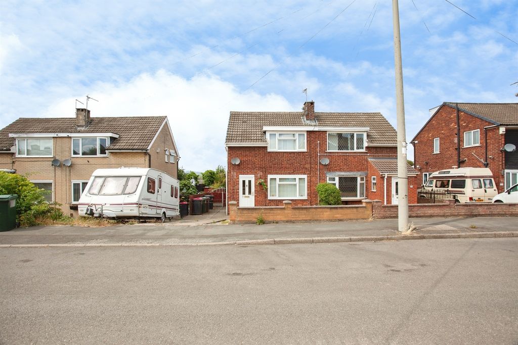 Property photo 1 of 11