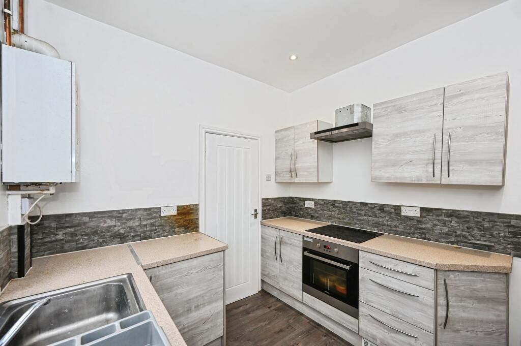 Property photo 2 of 12 Gallery