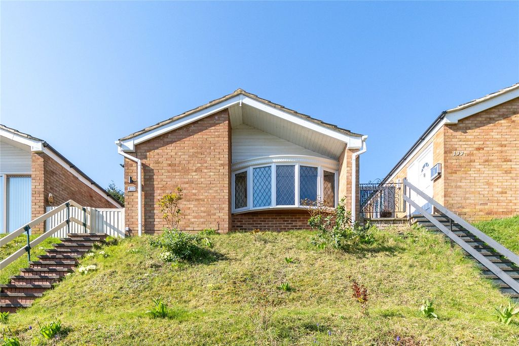 Property photo 1 of 19 Picture No. 01