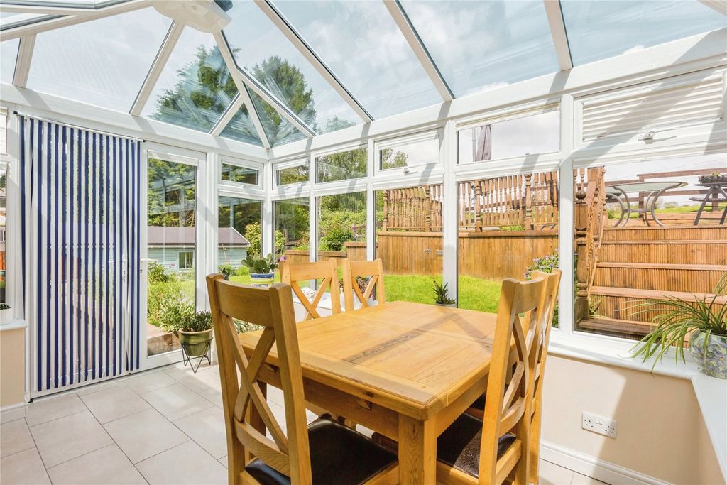 Property photo 3 of 15 Picture No. 06