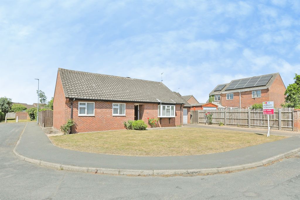 Property photo 2 of 23