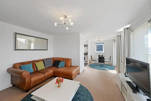 Property photo 2 of 6