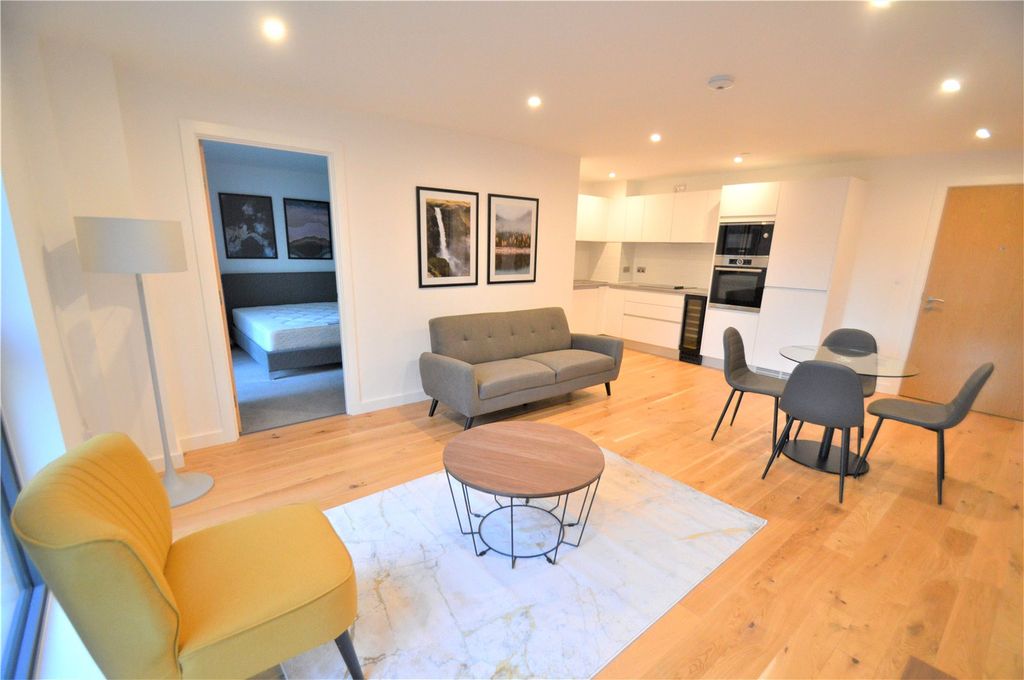 Property photo 2 of 14 Picture No. 05