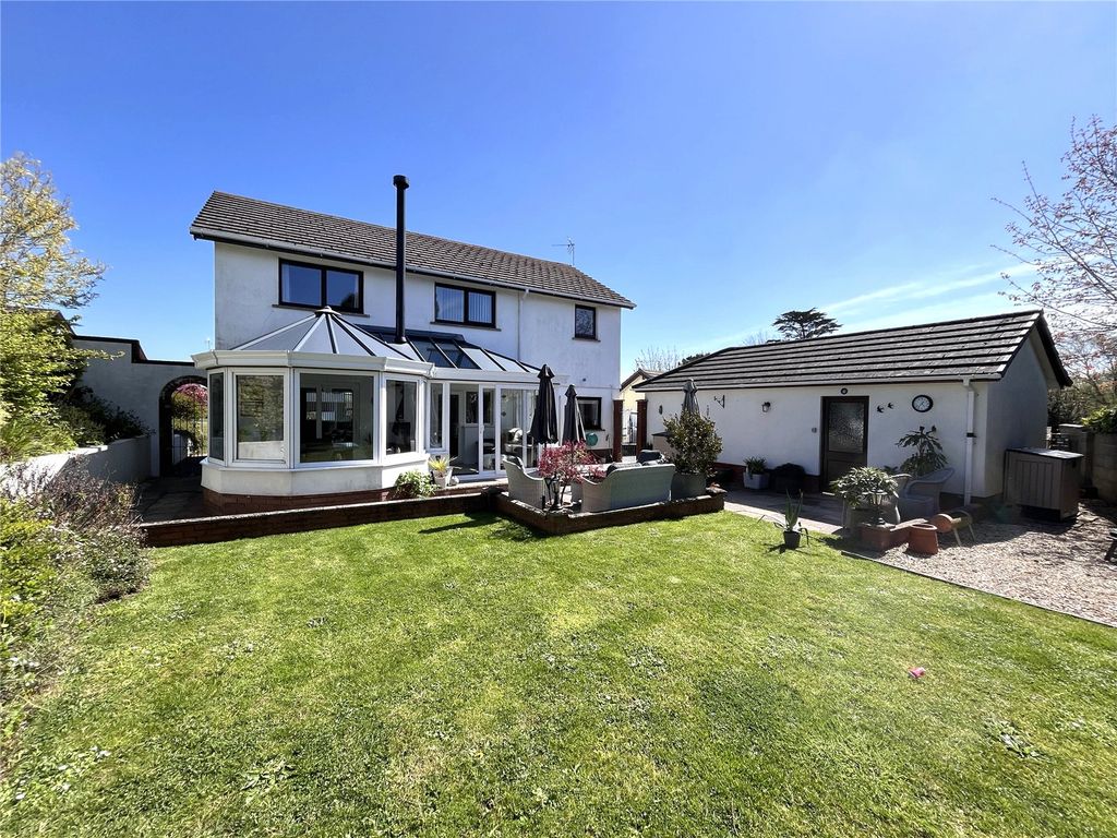 Additional image 6 of 4 bed detached house for saleGlenview Avenue, Pembroke Dock, Pembrokeshire SA72