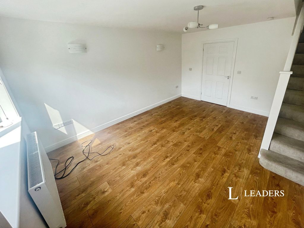 Property photo 2 of 9 Pbox-Img.Jpg