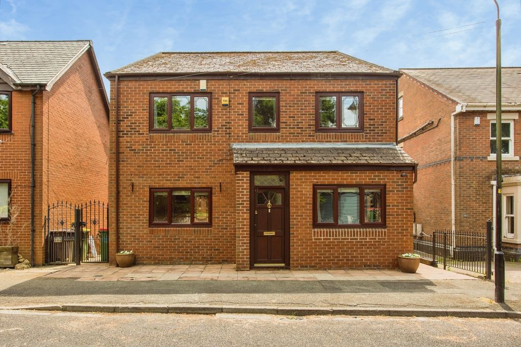 Property photo 1 of 20 Pbox-Img.Jpg