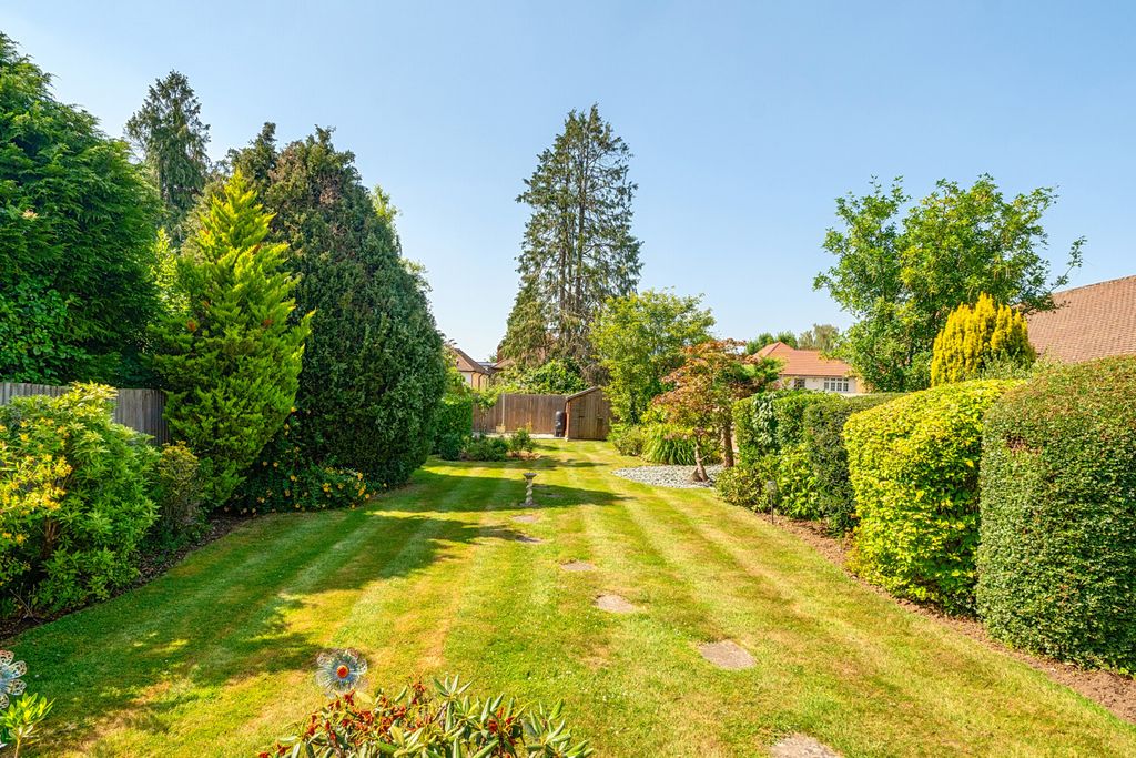 Property photo 3 of 22 1482557-9-6A3c226...