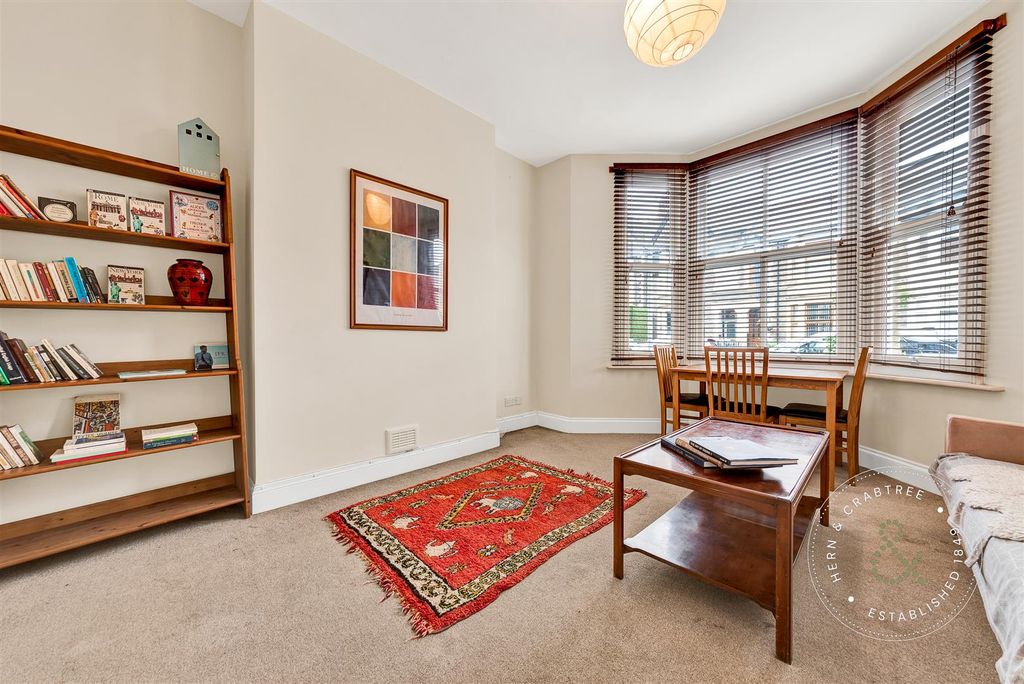 Property photo 2 of 21 Hamilton-Street-02.Jpg