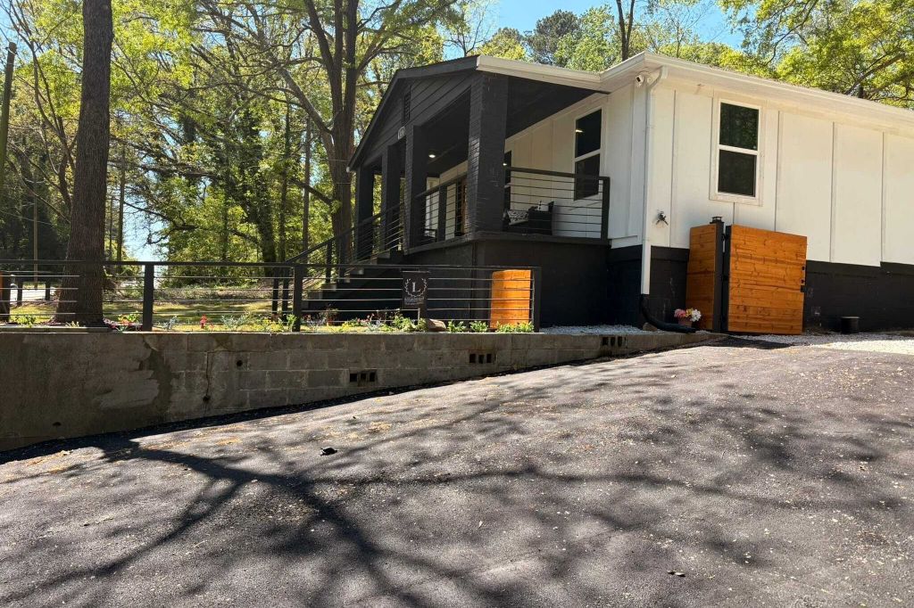 Property photo 2 of 13 <Alttext/>