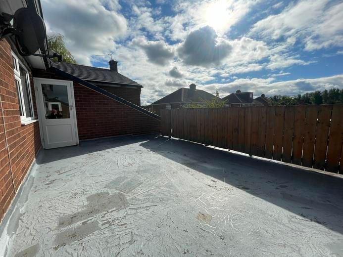 Property photo 3 of 10 Terrace